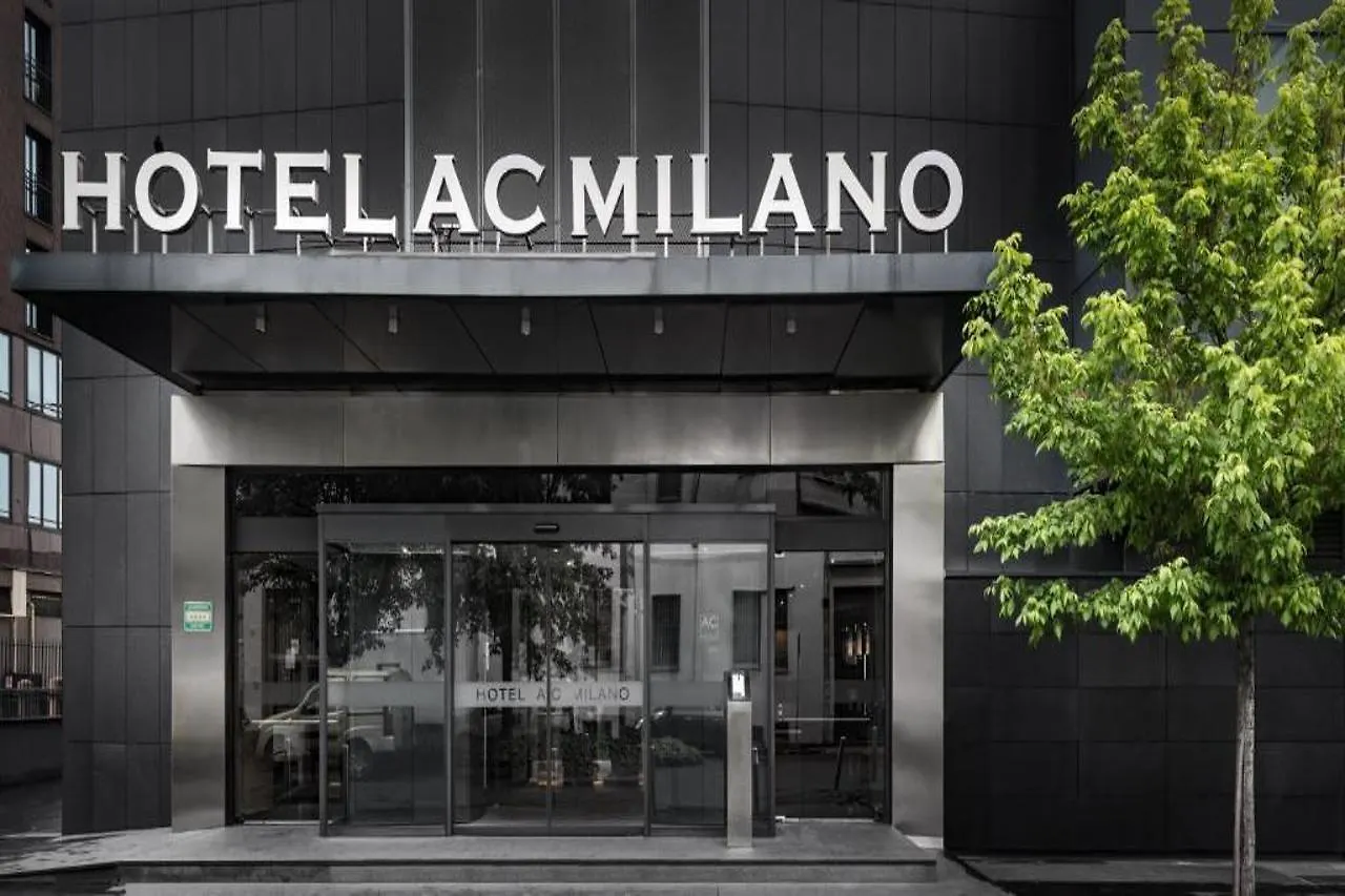 Ac Hotel Milano By Marriott 4*, Milaan