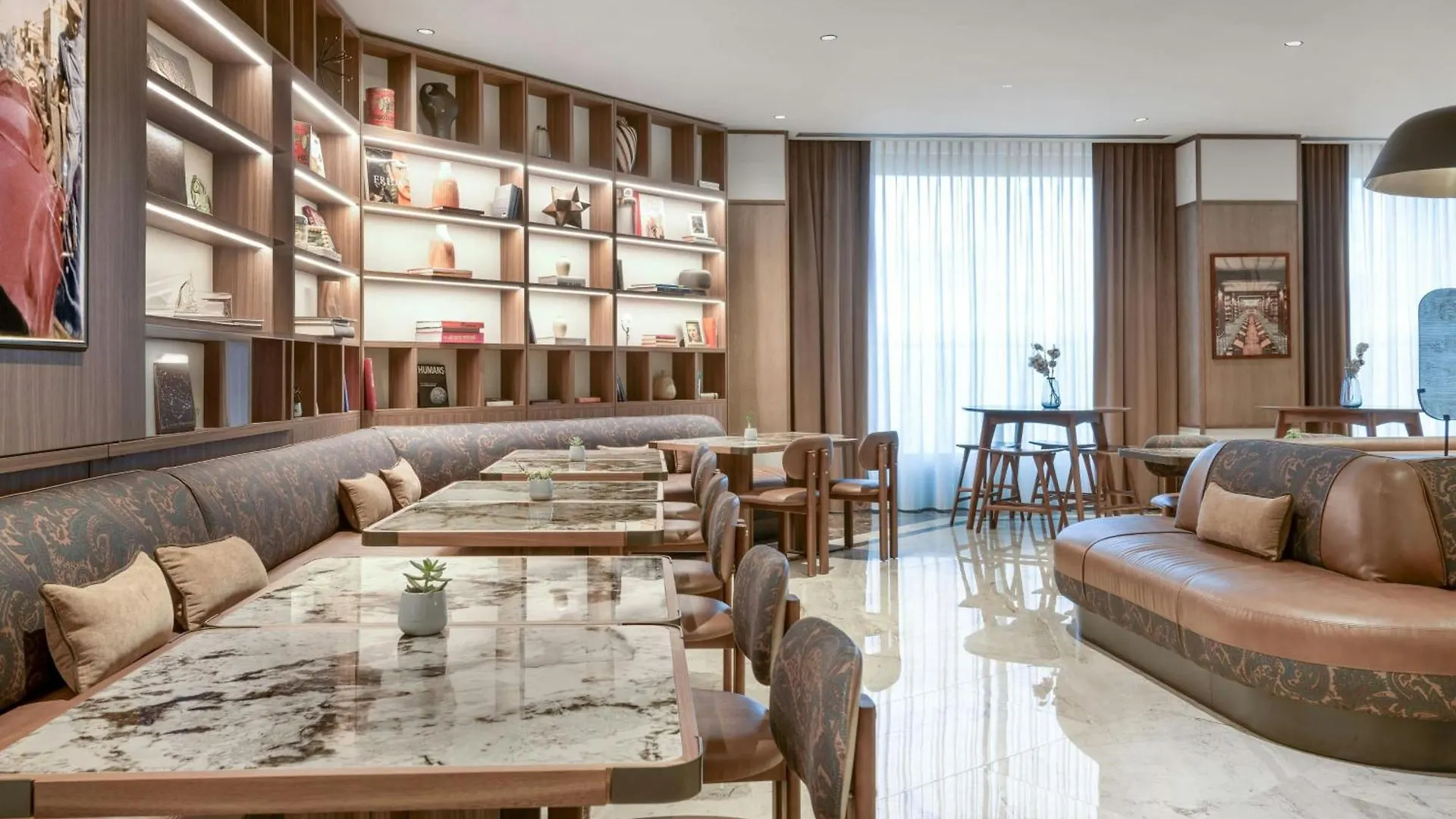 Ac Hotel Milano By Marriott 4*, Milaan