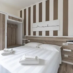 Albergo Centrale 2*, Siena Itália