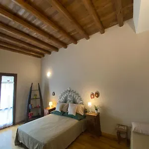 https://casa-vetriera.sicilyhotelsitaly.net