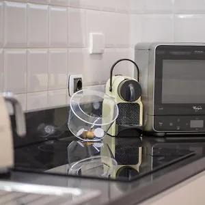 https://pgrhome-luxury-apartments.it-romehotels.com