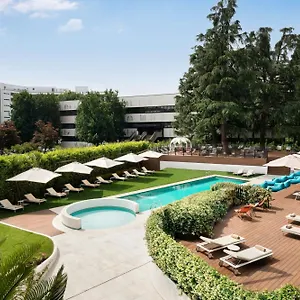 Sheraton San Siro 4*, Milão Itália