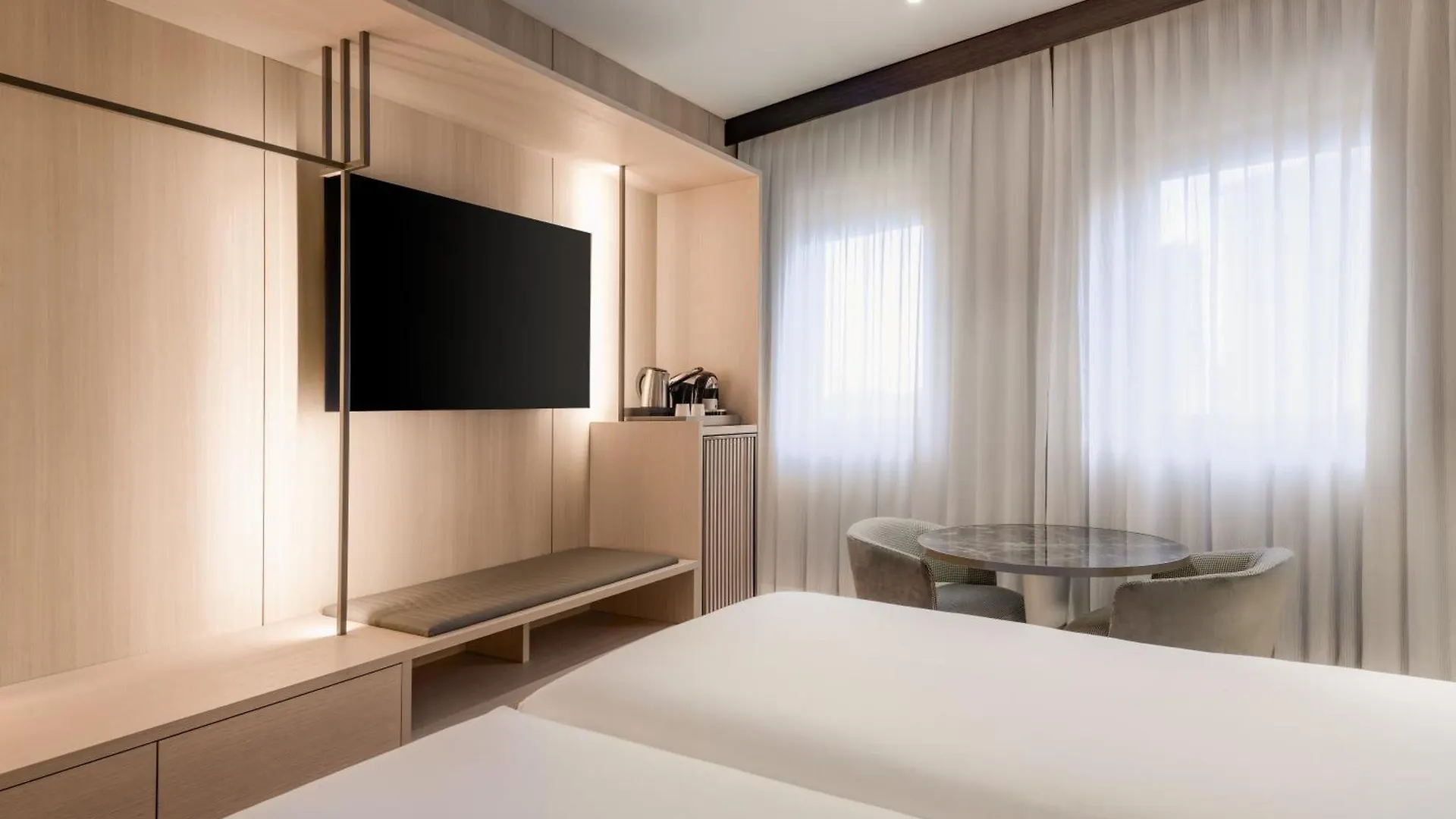 Ac Hotel Milano By Marriott 4*, Mailand
