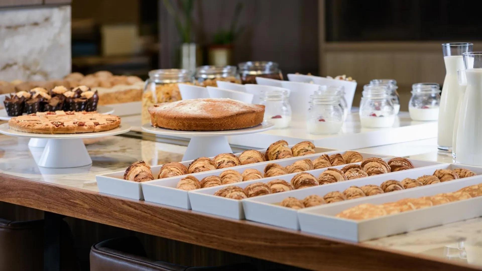 Ac Hotel Milano By Marriott Milan