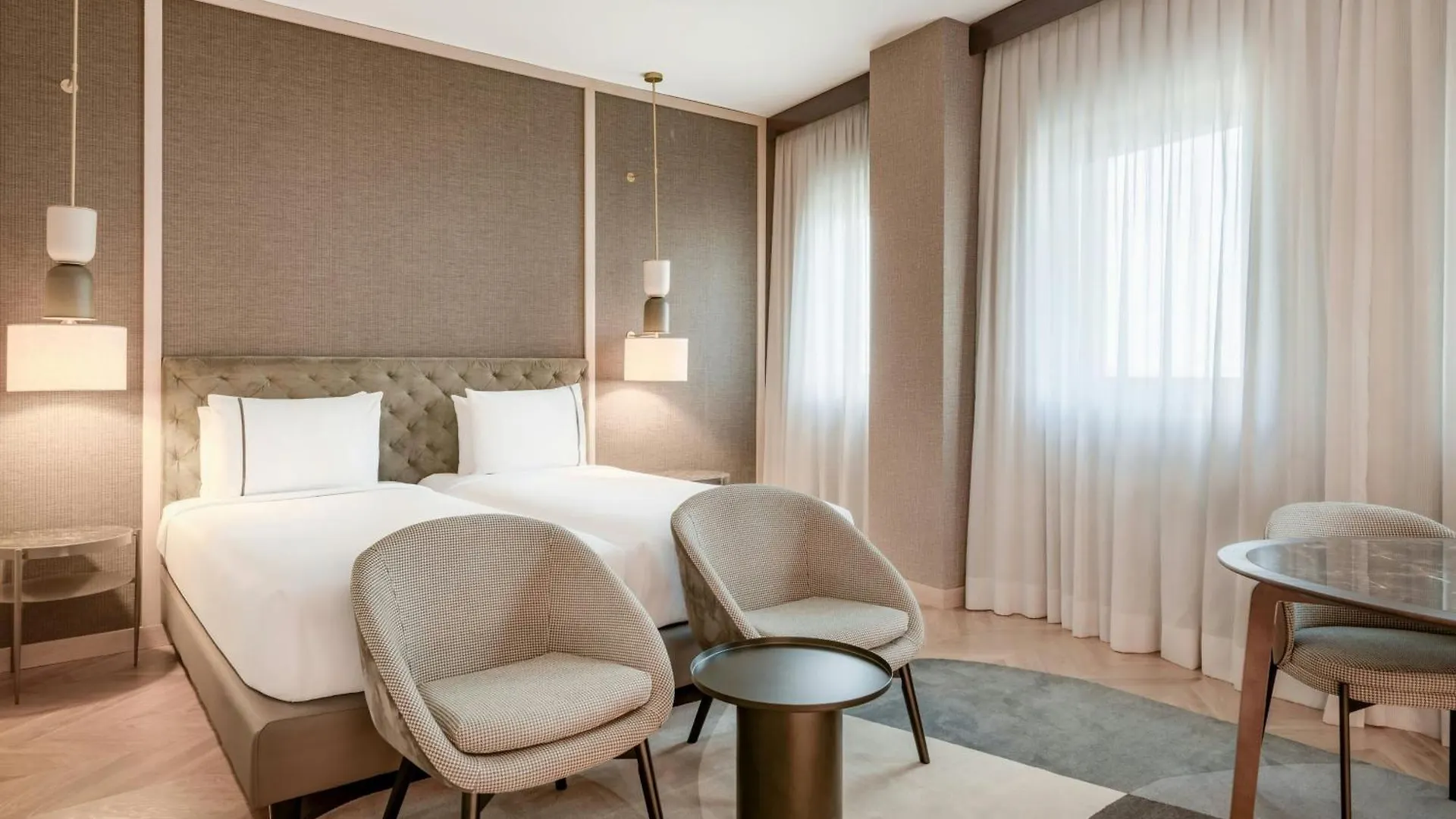 Ac Hotel Milano By Marriott 4*, Milan