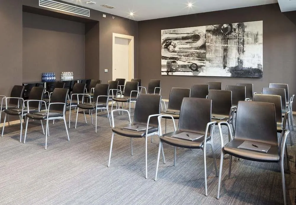 Ac Hotel Milano By Marriott